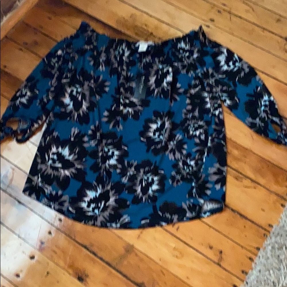 Off shoulder blouse